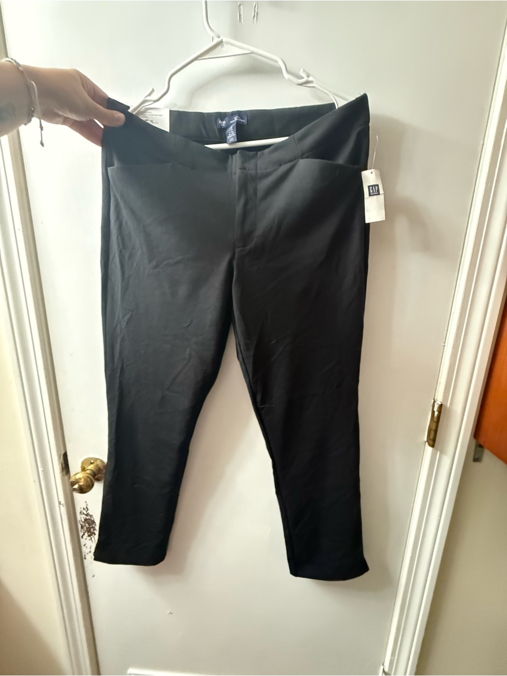 GAP Black Women's Ponte Ankle Pants - Slim City